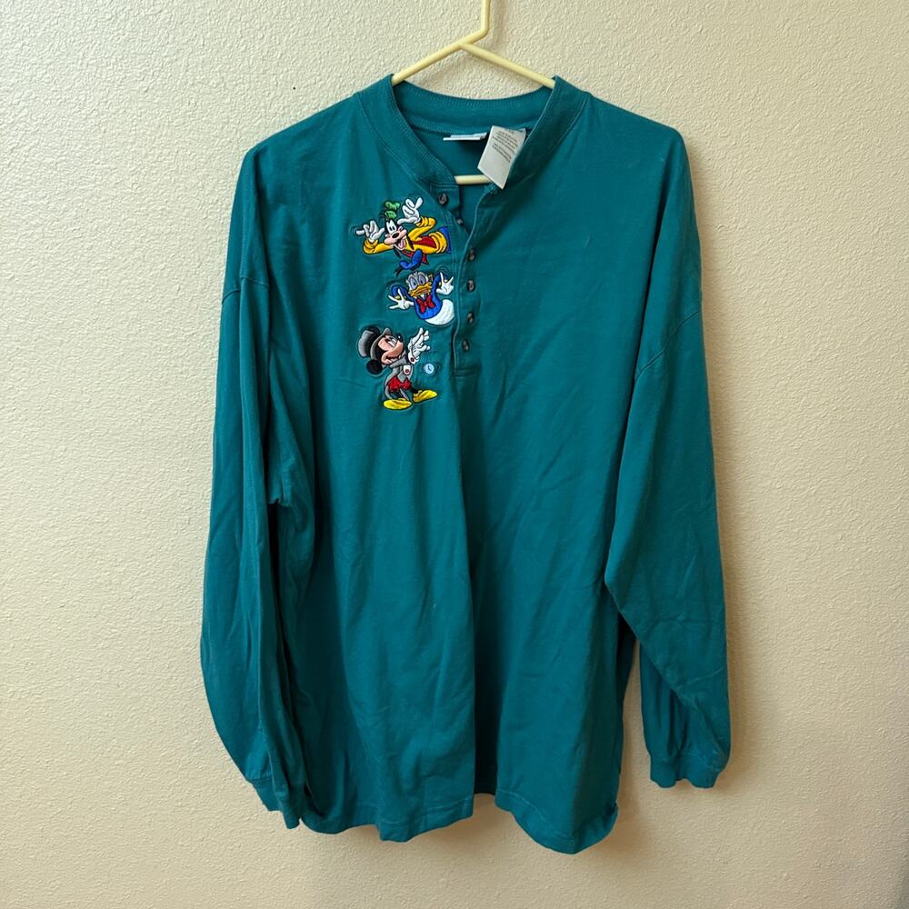 Vintage 1990s Disney Store embroidered long-sleeve Henley shirt XXL Characters